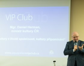 Daniel Herman, ministr kultury ČR (45)